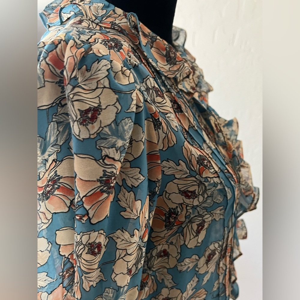 Cabi Cherish Printed Blouse - Blue and Cream - Picture 10 of 10